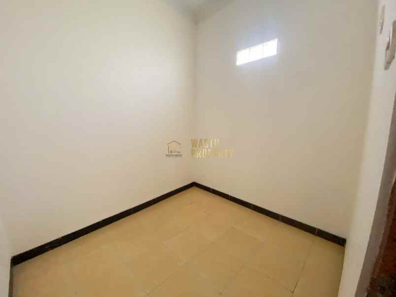 dijual rumah wonokromo