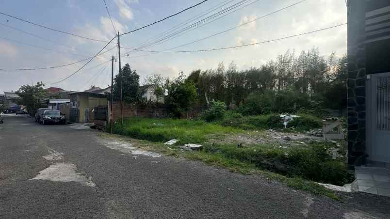 dijual tanah cingised