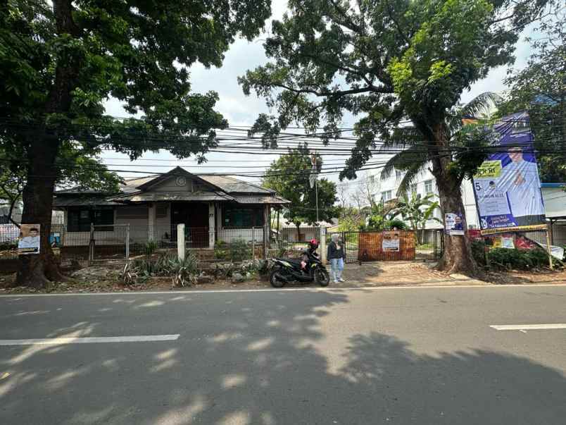 dijual tanah dan bangunan di susukan jakarta timur