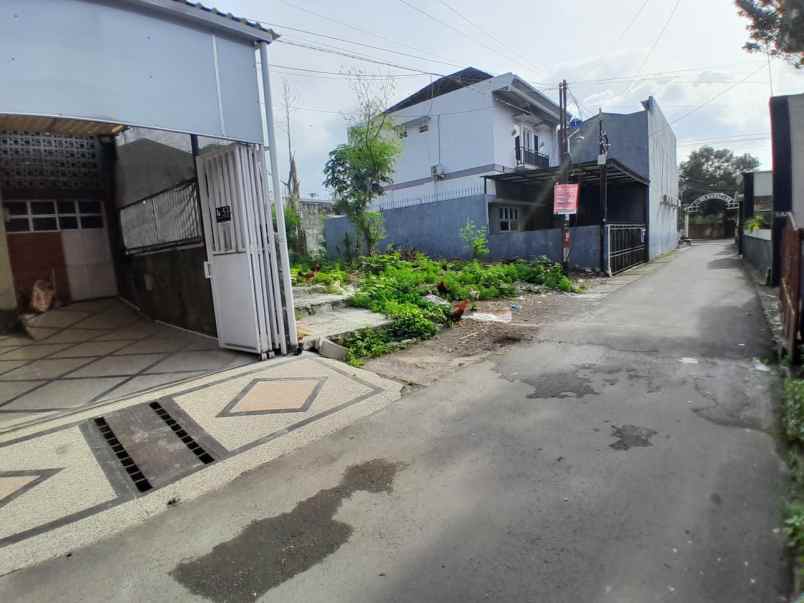 dijual tanah jalan kabuoaten