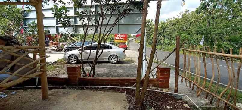 dijual tanah jalan raya karangmojo