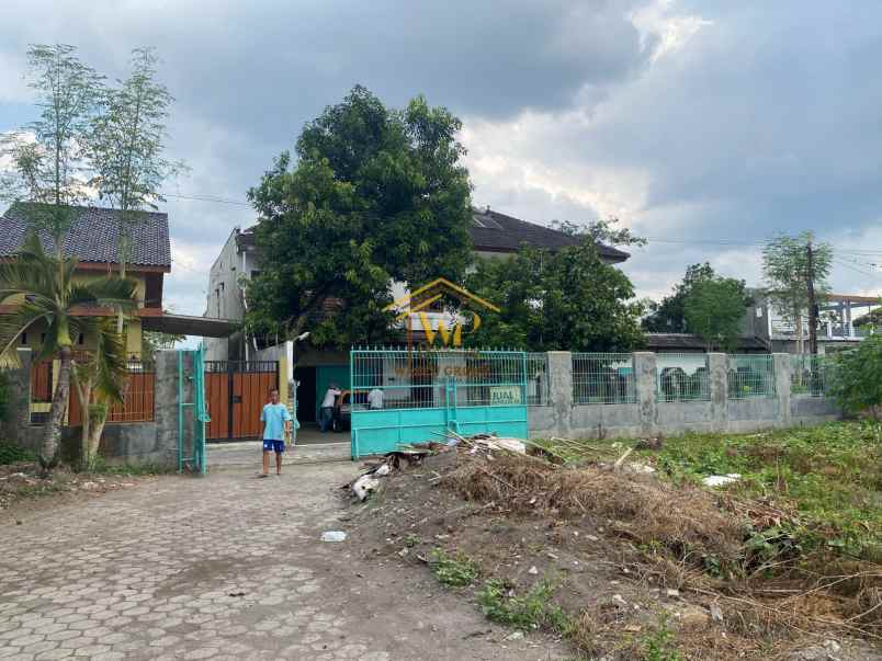 dijual tanah maguwoharjo kec depok kab
