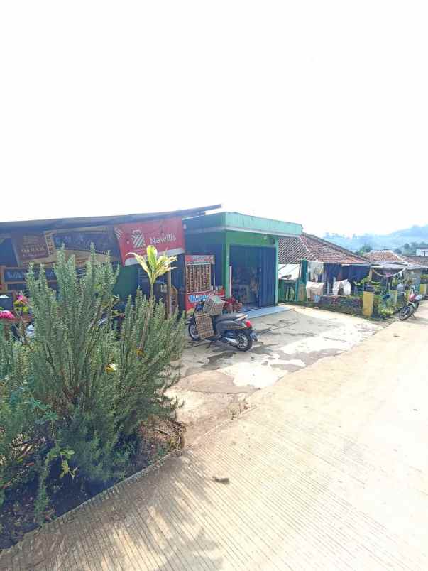 dijual tanah padasuka atas jl tugu