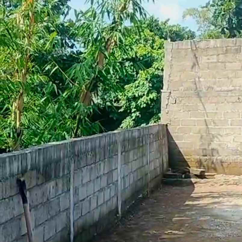 dijual tanah perum dalung permai