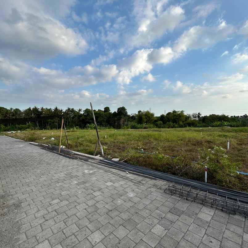 dijual tanah perum puri ayodya