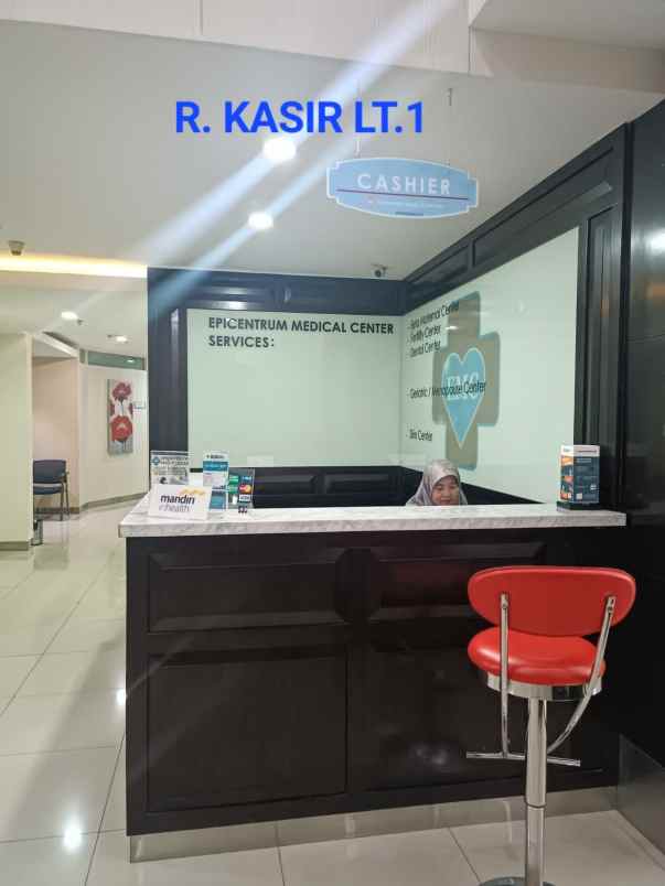 dijual tempat usaha klinik 2 lantai di epiwalk