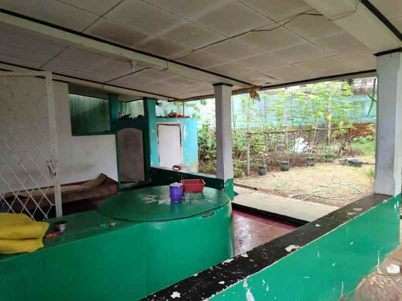 dijual villa cipayung bogor