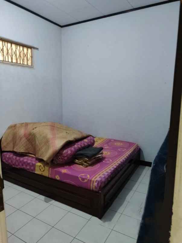 dijual villa cipayung bogor