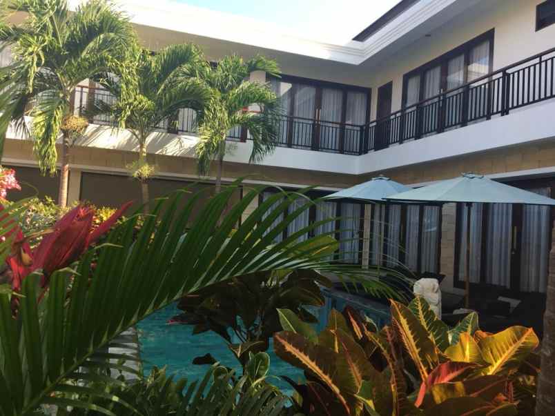 dijual villa ungasan badung bali