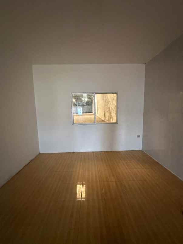 disewakan gudang lokasi suri mulia margomulyo surabaya