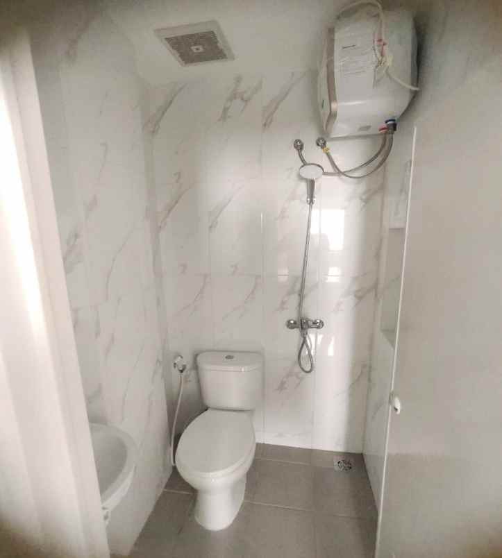 disewakan kost jl muwardi iiib no 14 kel