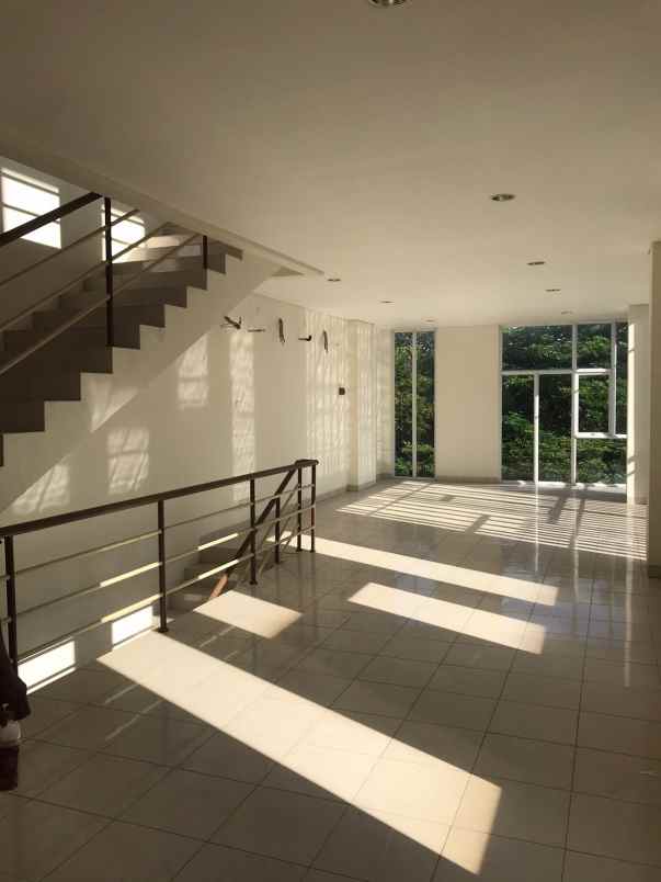 disewakan ruko gudang kantor jakarta garden city