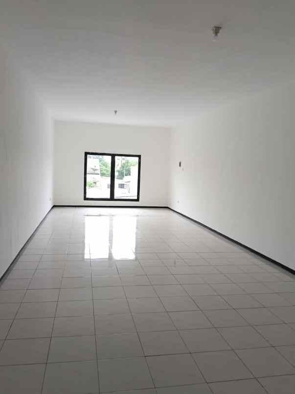 disewakan ruko gudang kantor raya kupang baru