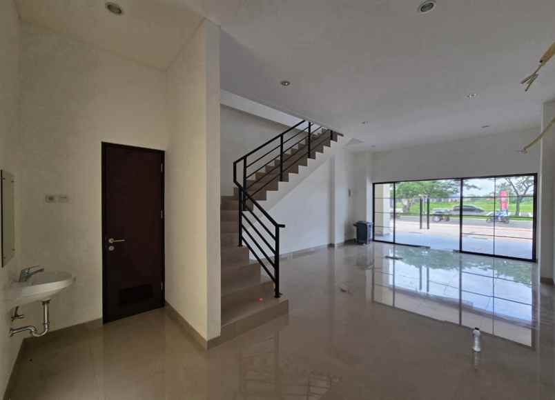 disewakan ruko gudang kantor ruko conifera metland menteng