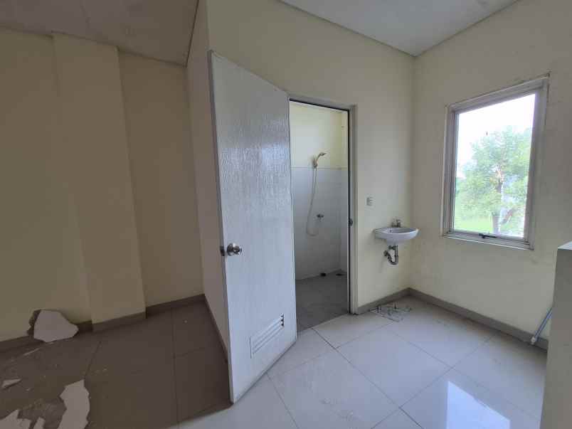 disewakan ruko gudang kantor suvarna sutera ruko