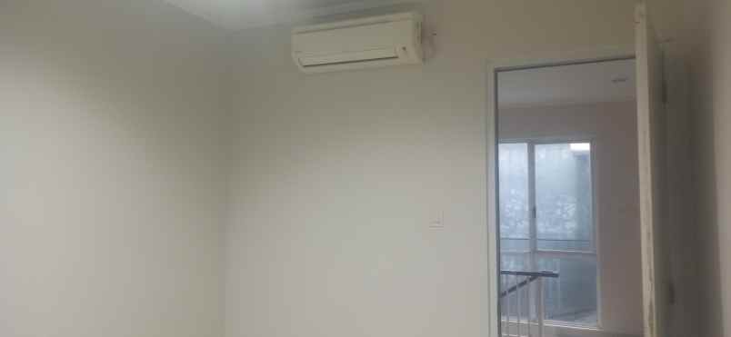 disewakan rumah bintaro sektor 9 semi furnished