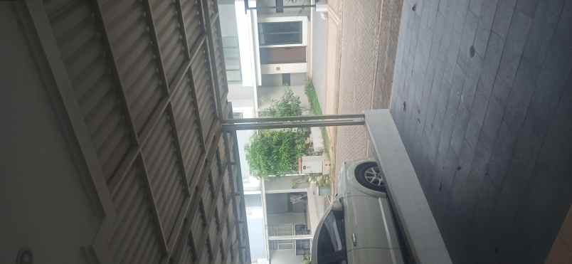 disewakan rumah bintaro sektor 9 semi furnished