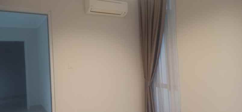 disewakan rumah bintaro sektor 9 semi furnished