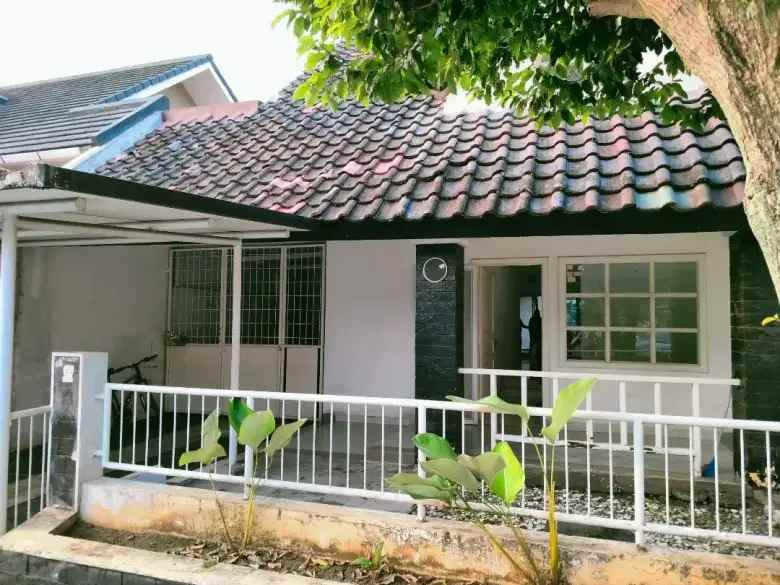 disewakan rumah bsd anggrek loka