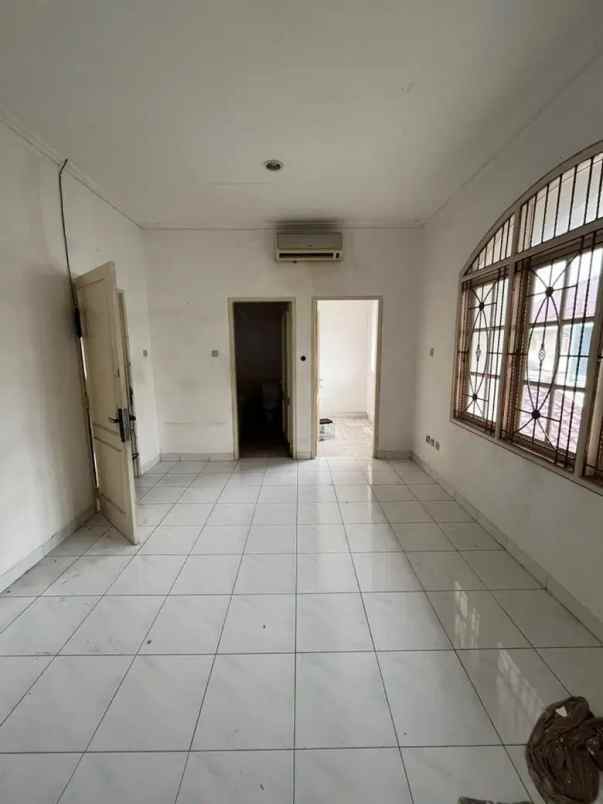 disewakan rumah ciputat