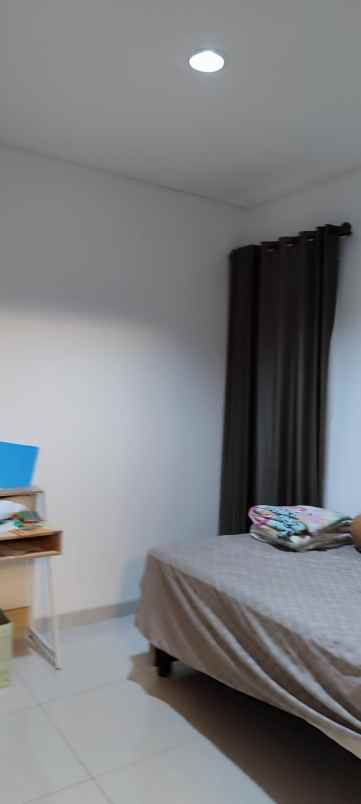 disewakan rumah cluster wisteria metland