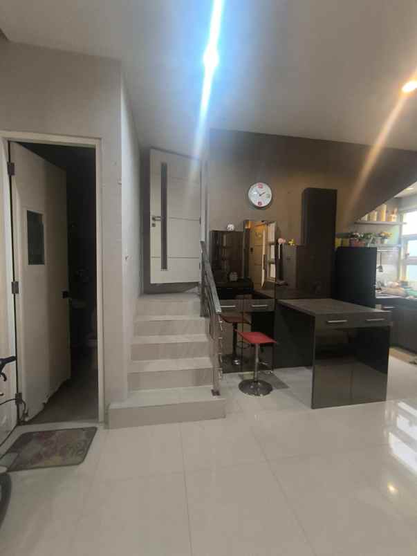 disewakan rumah dharma indah