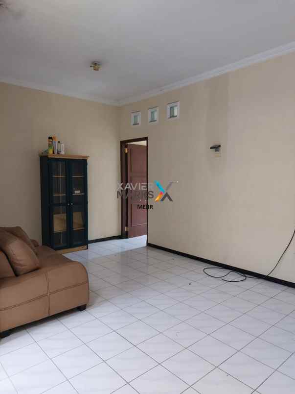 disewakan rumah di araya tahap 2 semi furnished