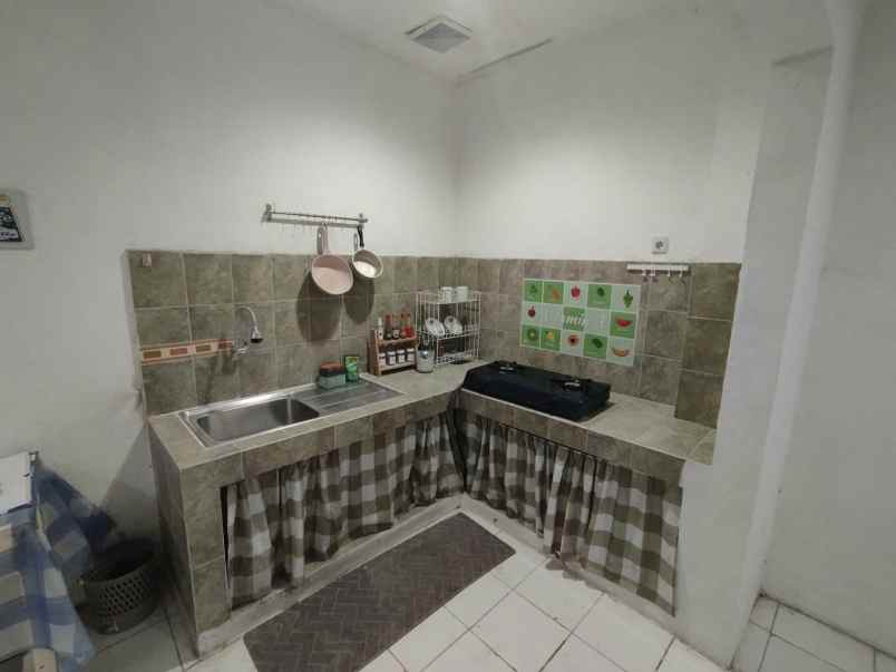 disewakan rumah jalan payung asri permai