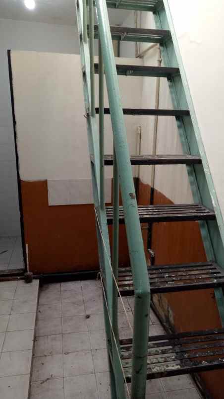 disewakan rumah kelapa gading