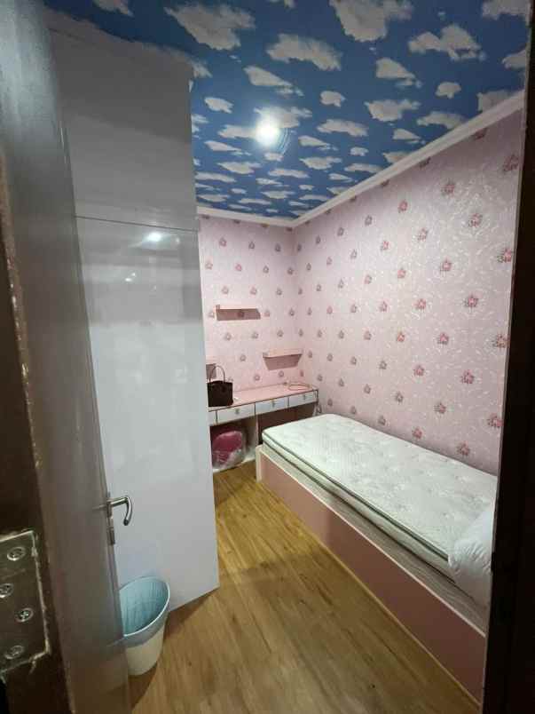 disewakan rumah lavon swan city cluster