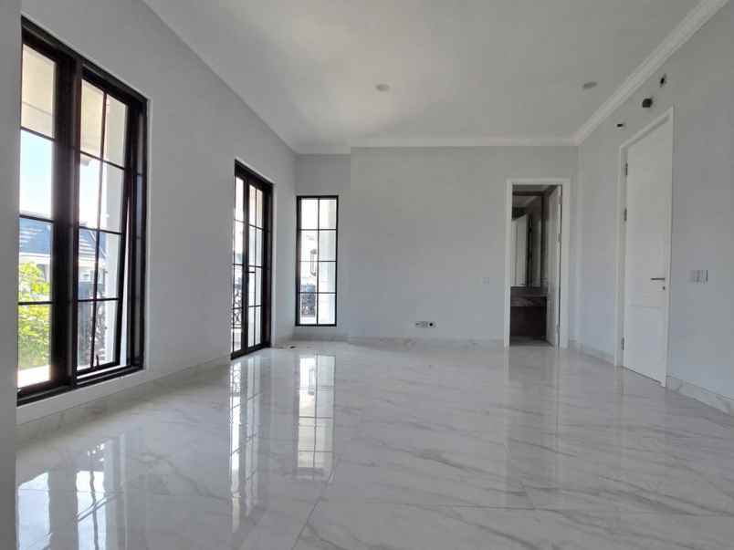 disewakan villa komplek citraland sampali