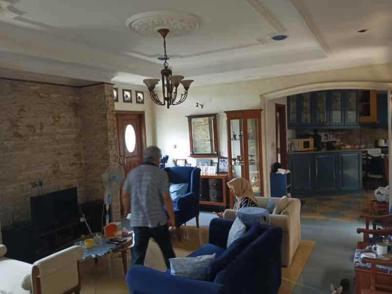 exclusive house persada kemala hook 6 kt garasi besar