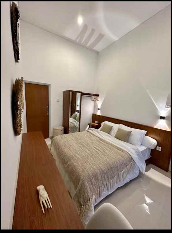 for rent fully furnished villa in kerobokan