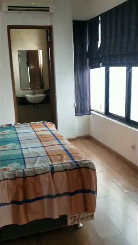 jual rumah di cosmo park residence