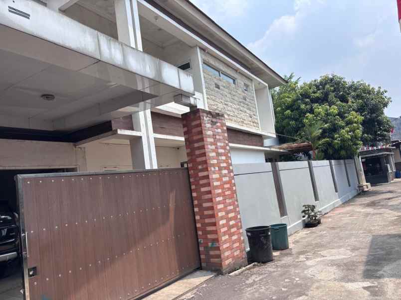 jual rumah mewah 2 lantai 470m dijatisampurna ekasi