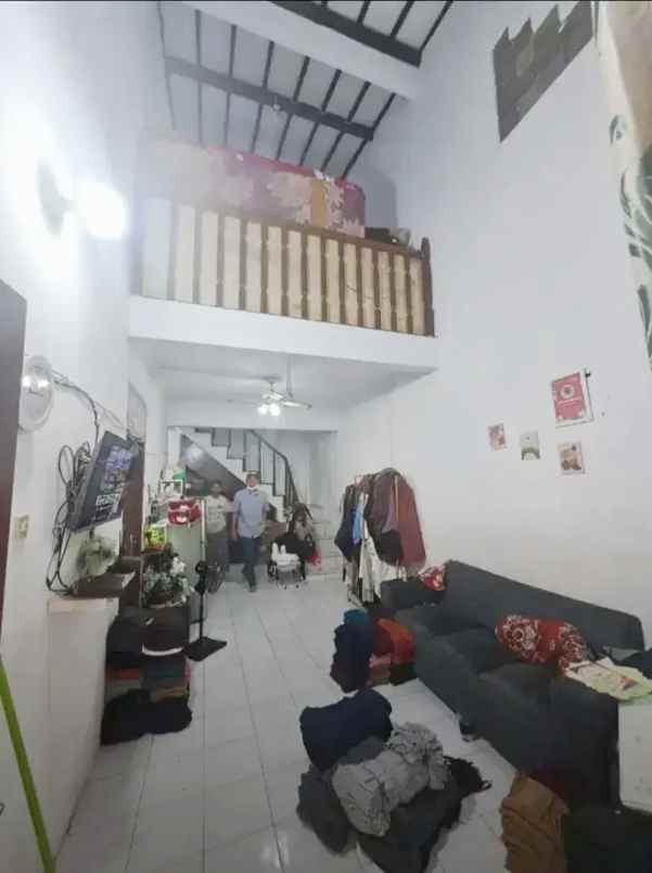 jual rumah tingkat murah nyaman di duta kranji bintara