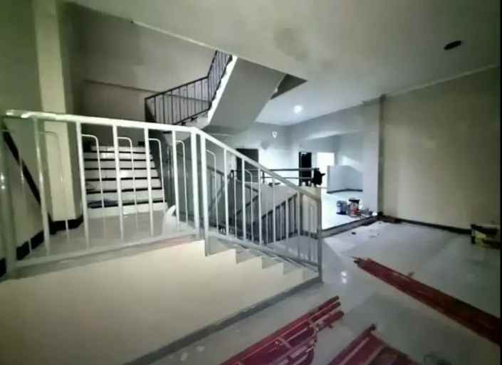 kertajaya ruko 3 lantai sudah renovsai tinggal pakai