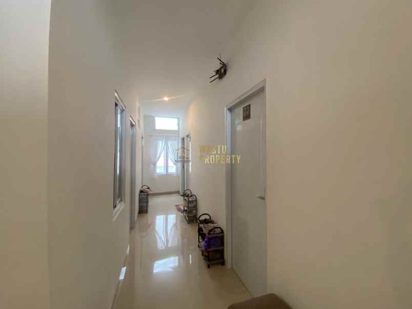 kost income besar area seturan depok strategis