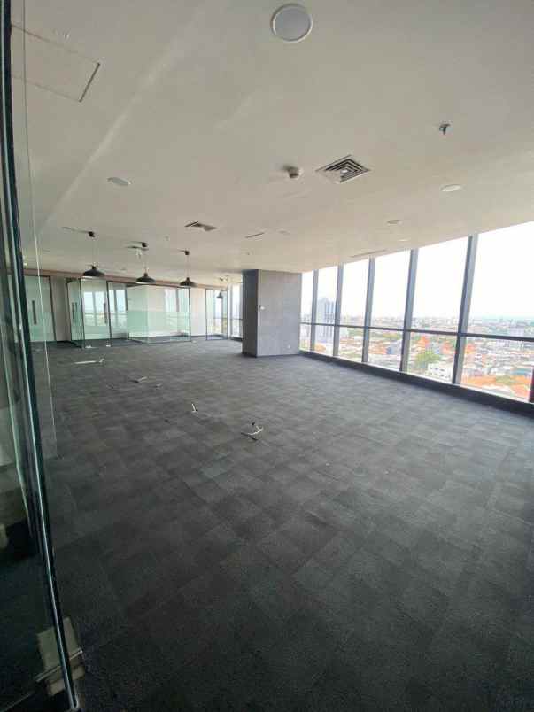 office tower tunjungan plaza 2 unit jadi 1