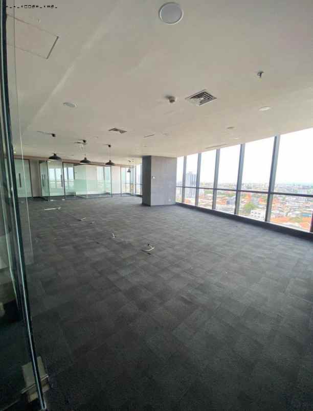 office tower tunjungan plaza strategis pusat kota