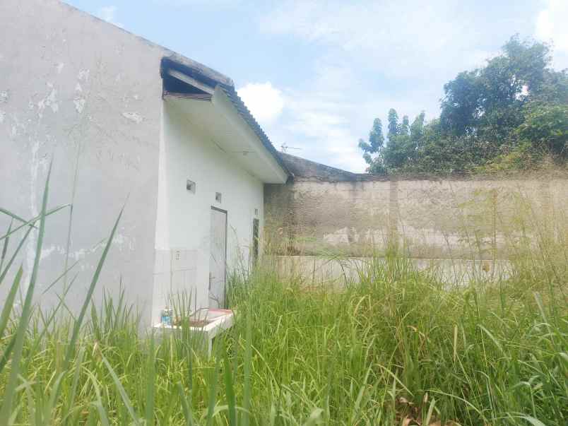 over kredit 35juta rumah hook luas 100m di citayam