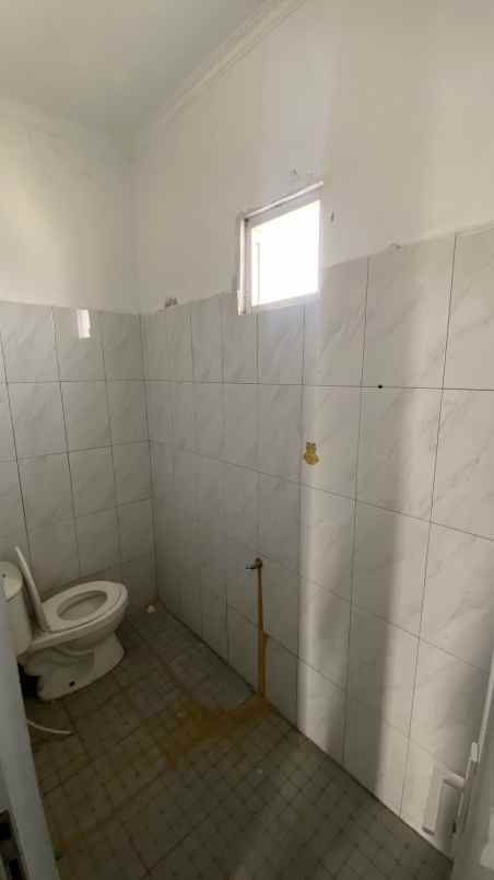 over kredit rumah cicilan murah dan flat