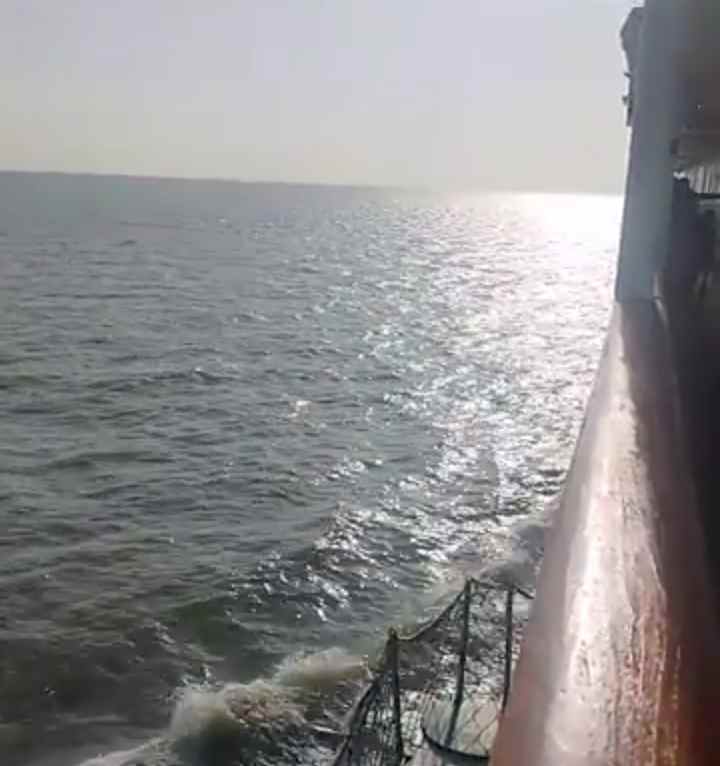 pt pelni persero kantor pusat 4 5 1 7 rb