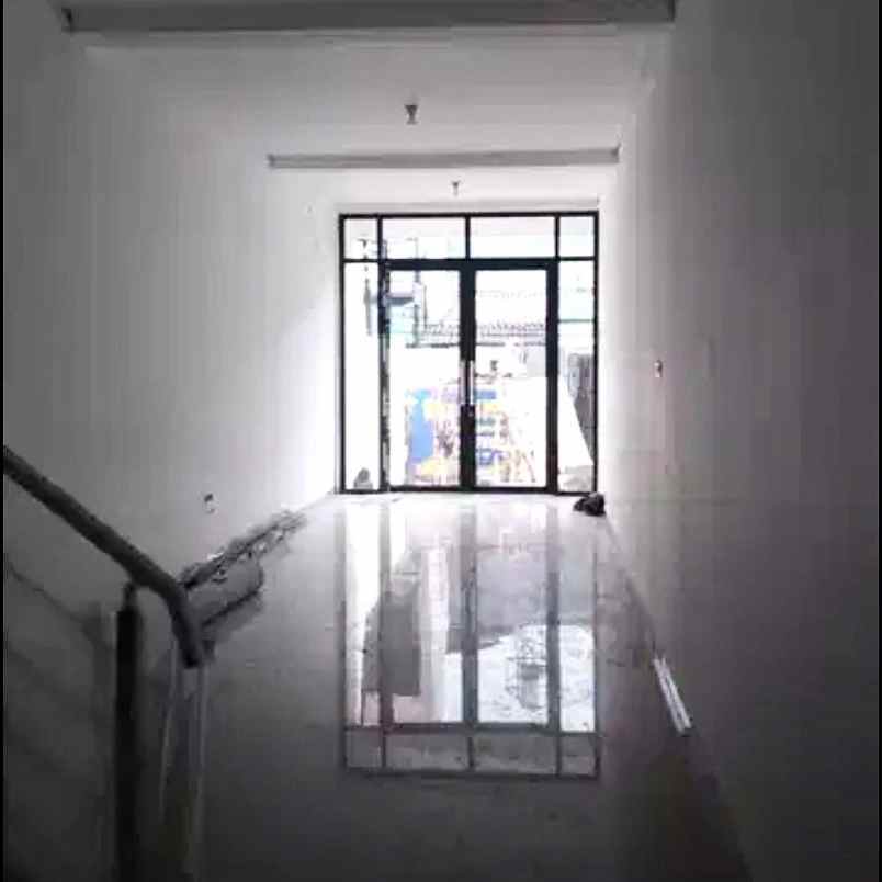 ruko 2 lantai murah bratang binangun