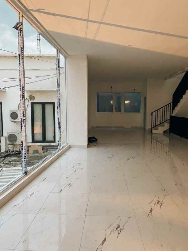 ruko komersial di lokasi strategis di rempoa