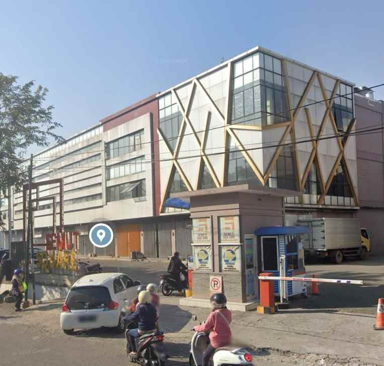 ruko semut square 3 lantai pojok posisi hook