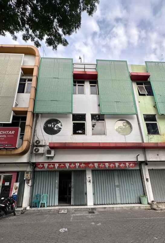 ruko siap huni nol jalan frontage a yani surabaya