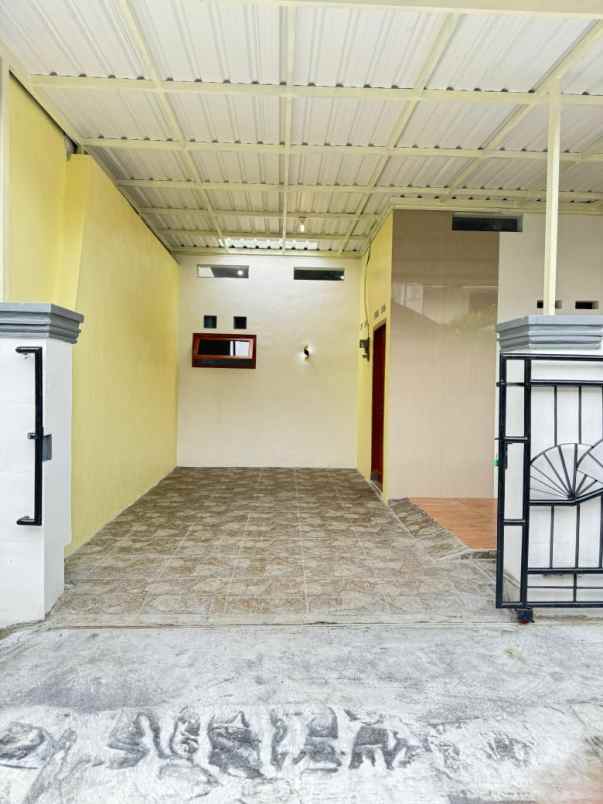 rumah 1 lantai siap huni 800 jutaan di sawojajar