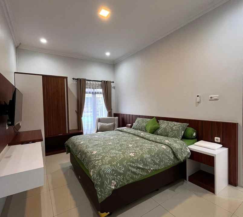 rumah 2 lantai full furnished dekat pakuwon mall jogja