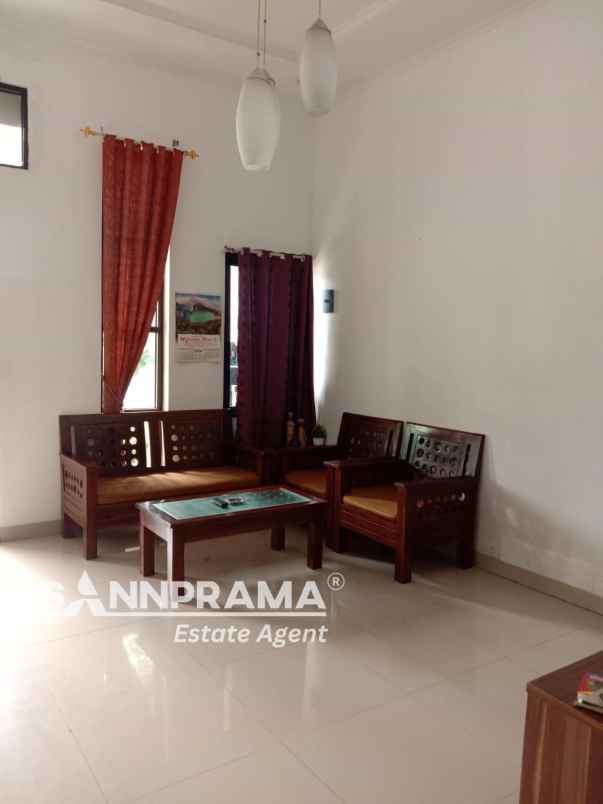 rumah 2 lantai kamar 5 di dalam cluster tapos utami